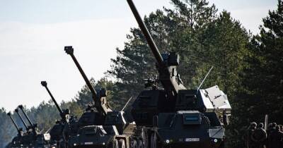 Словакия может передать Украине гаубицы и ремонтировать наши танки