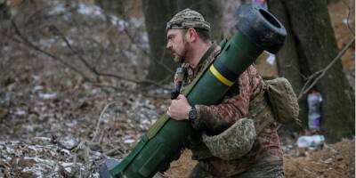 «Поступает каждый день». США готовы предоставить необходимое для Украины оружие, чтобы отражать атаки России — Салливан