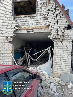В результате обстрела Чугуева повреждены жилые дома и около 10 автомобилей (фото) - objectiv.tv - Украина - Харьков - Чугуев