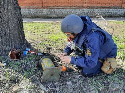Российские оккупанты дистанционно разбросали в Харькове мины замедленного действия
