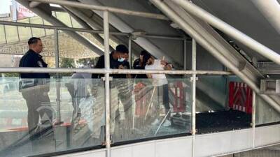 Трагедия в Тель-Авиве: рабочий упал с моста на автотрассу Аялон и разбился насмерть