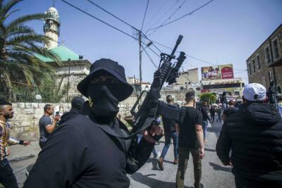 Перестрелка в Дженине после захода в город израильских сил безопасности