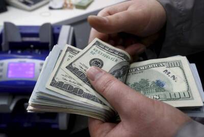 ЦБ РФ установил курс доллара США на сегодня в размере 79,1596 руб., евро - 85,9752 руб.
