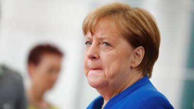 Война в Украине: Меркель отказывается комментировать ситуацию