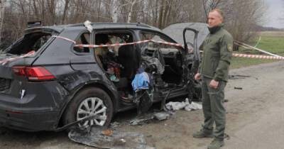 Возле Макарова полиция нашла расстрелянное авто: рашисты убили троих женщин и двоих детей (ВИДЕО)