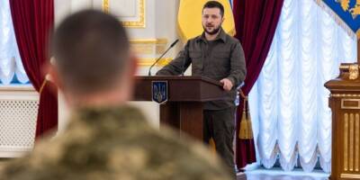 Зеленский наградил еще 419 украинских военных
