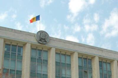 В Молдове продлили чрезвычайное положение до окончания войны в Украине