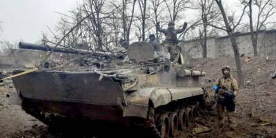 Осада Мариуполя: большая часть морпехов 36-й бригады сумела соединиться с Азовом