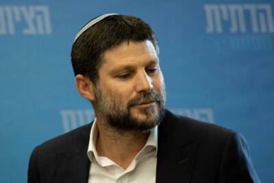 Смотрич предложил не пускать членов коалиционного правительства в синагоги