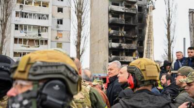 Президенты Польши, Литвы, Латвии и Эстонии посетили разрушенную Бородянку