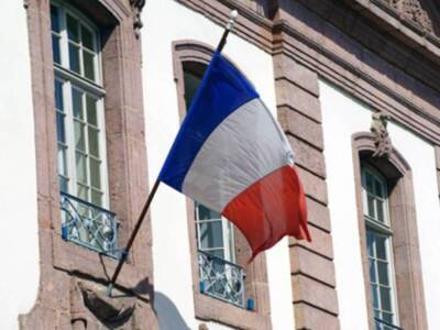 Capital: Франция заморозила 23,7 миллиардов евро российских активов