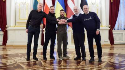Зеленский встретился с президентами 4 стран