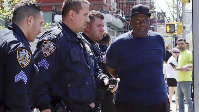 "Бруклинский стрелок" арестован и обвиняется в терроризме