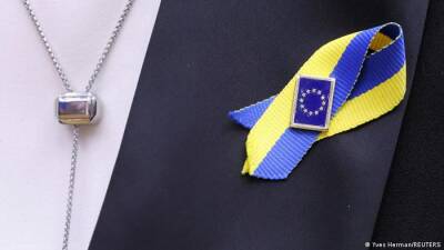 Крупнейшая фракция Европарламента призвала предоставить Украине статус кандидата в ЕС