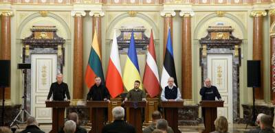 Брифінг п'яти президентів у Києві: головне, про що говорили