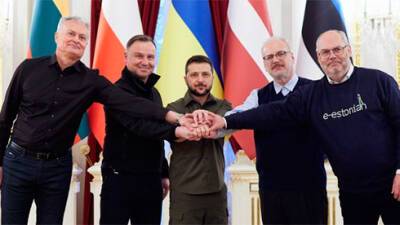 Науседа в Киеве объяснил Зеленскому, почему альтернатива НАТО Украине не нужна