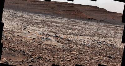Марсоход спасается от "аллигатора": Curiosity изменил свой маршрут на Красной планете