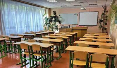 Важно для учащихся школ Луганщины: как получить документы об образовании и продолжить обучение