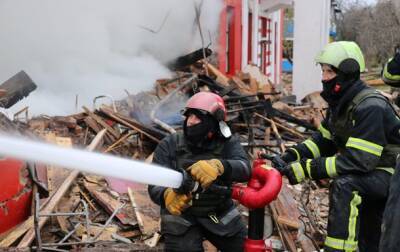 В Харькове за сутки произошло 27 пожаров из-за обстрелов
