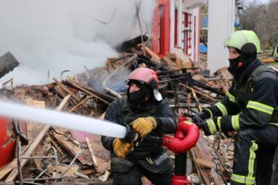 За сутки в Харькове произошло 27 пожаров из-за обстрелов