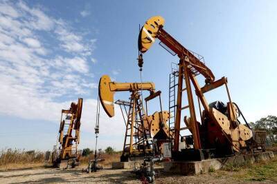 С 1 мая экспортная пошлина на нефть в РФ понизится до $49,6 за тонну