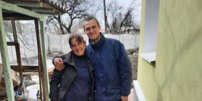 В результате обстрела Лисичанска погиб волонтер, его жена в реанимации