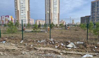 Тюменцы захламили мангальную зону в новом ЖК Легенда парк