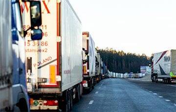 FT: На границах ЕС застряли тысячи грузовиков из России и Беларуси