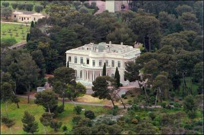 Франция заморозила имения Абрамовича и других олигархов почти на 1 миллиард долларов - Forbes