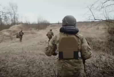 Появилось видео уничтожения вражеских сил недалеко от криворожского района: "прятались в окопах"