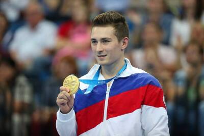 Белявский завоевал золото чемпионата России по спортивной гимнастике в упражнениях на брусьях