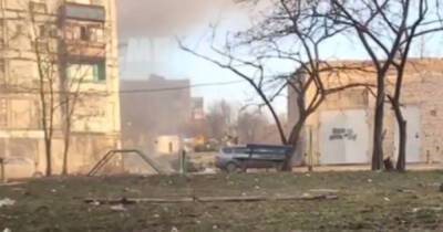 Тик-токеры Кадырова ради видео обстреляли из танка уже оккупированные районы Мариуполя (ВИДЕО)