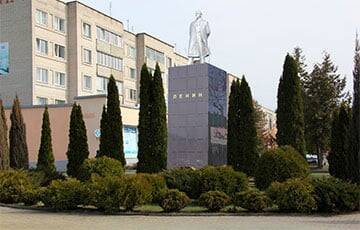 С центральной площади очередного белорусского города перенесут памятник Ленину