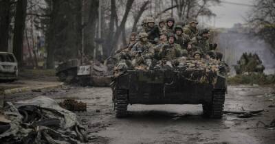 Войска РФ пытаются взять Мариуполь и продвинуться в Луганской области, – Генштаб ВСУ