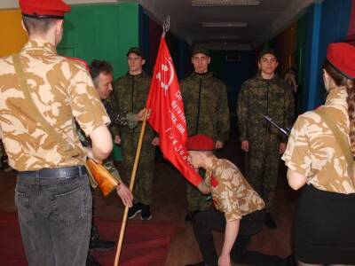 Оккупанты проводят милитаризацию детей, открывая кадетские корпуса в Луганской области – омбудсмен