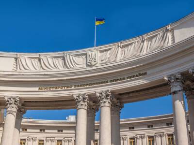 В Киеве работают 16 иностранных дипломатических представительств – МИД Украины