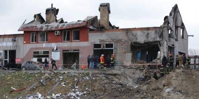 Зрение подводит. Минобороны РФ увидело в разбомбленной автомойке во Львове «логистический центр с иностранным оружием»