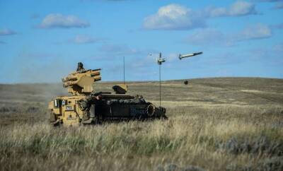Великобритания передаст Украине ракетные комплексы Stormer