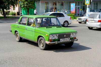 Назад в 90-ые: в России возобновят производство автомобилей класса Евро-0