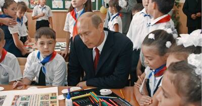 Российских детей будут накачивать "историей" с первого класса