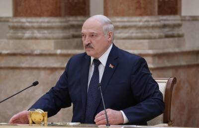 Лукашенко напомнил, что было в 2020 году и пообещал снести голову любому, кто хочет нарушить мир и покой в Беларуси
