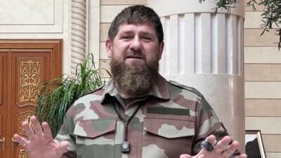 Кадыров пообещал 300 тысяч рублей каждому, кто поедет воевать в Украину
