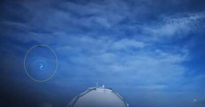 Неужели инопланетные гости: в небе над Гавайями пронесся загадочный летающий вихрь (видео)