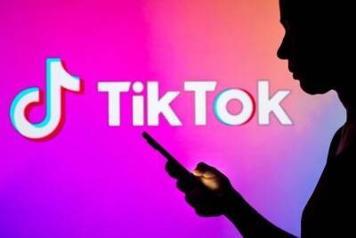 Apple закрыл TikTok для россиян