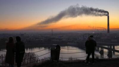 Трубное решение: в РФ могут снизить плату за промышленные выбросы