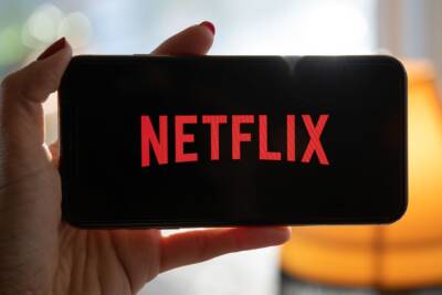 Акции Netflix могут обвалиться на $40 миллиардов