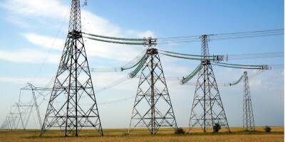 Энергорегулятор аннулировал лицензии пяти компаний из-за связей с Россией