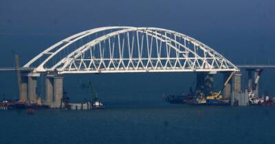 Песков назвал заявление о готовности нанести удар по Крымскому мосту "анонсированием теракта".