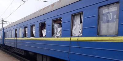 Взрывная волна выбила окна в поезде Укрзализныци из Запорожья во Львов