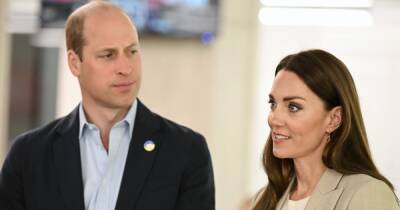Кейт Миддлтон и принц Уильям пообщались с волонтерами в Украине